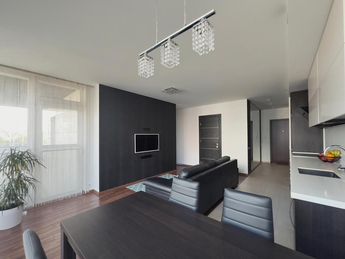 25C Apartment Klaipeda Exterior photo